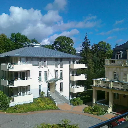 Residenz Bleichroeder - Charlotte Mit Strandkorb Апартаменты Херингсдорф